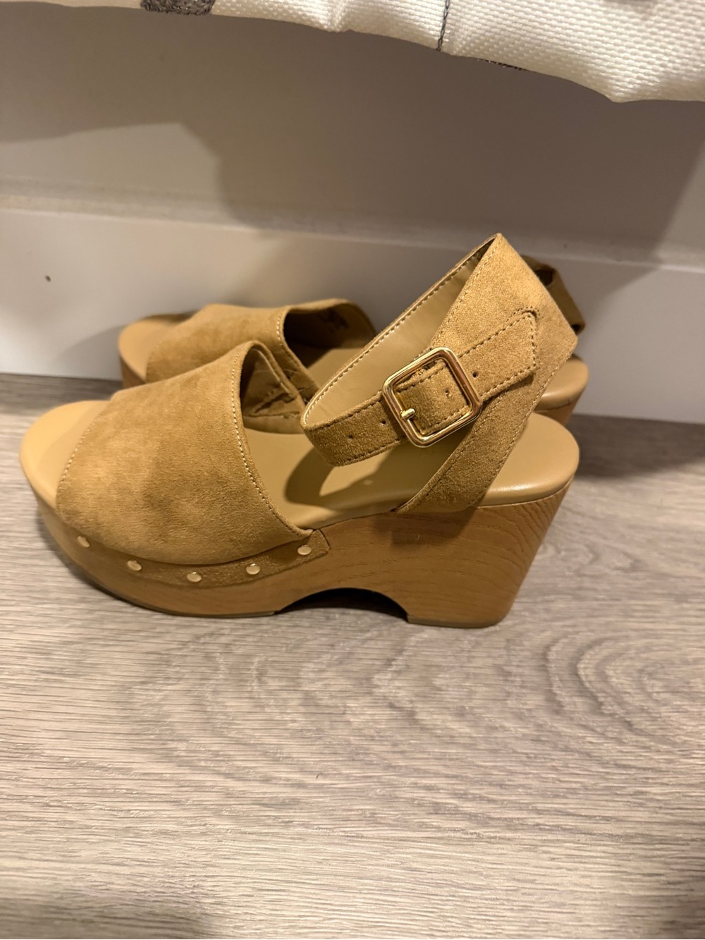 Old Navy Camel Suede Platform Wedge Sandals with Buckle